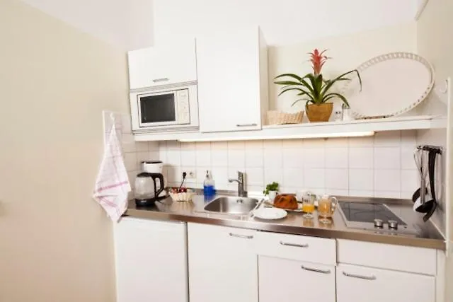 Apartmanhotel Mondial 4*