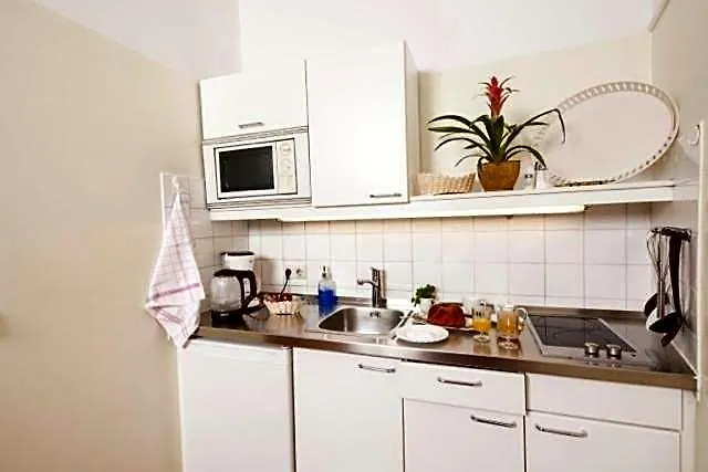 Apartmanhotel Mondial 4*