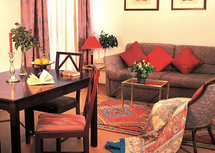 Mondial Apartmanhotel 4*