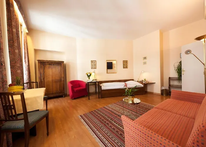 Apartmanhotel Mondial 4*